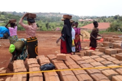 Members-of-Kwefako-Housing-cooperative-Building-their-houses-in-Bujuuko